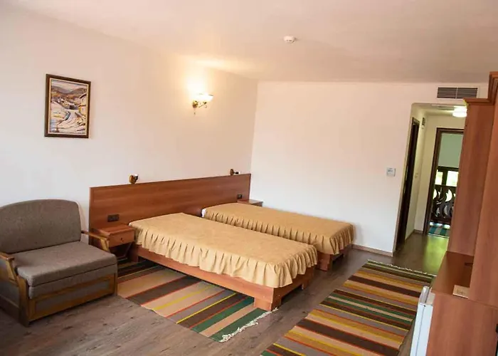 Otel Complex Aleksandar Darıdere